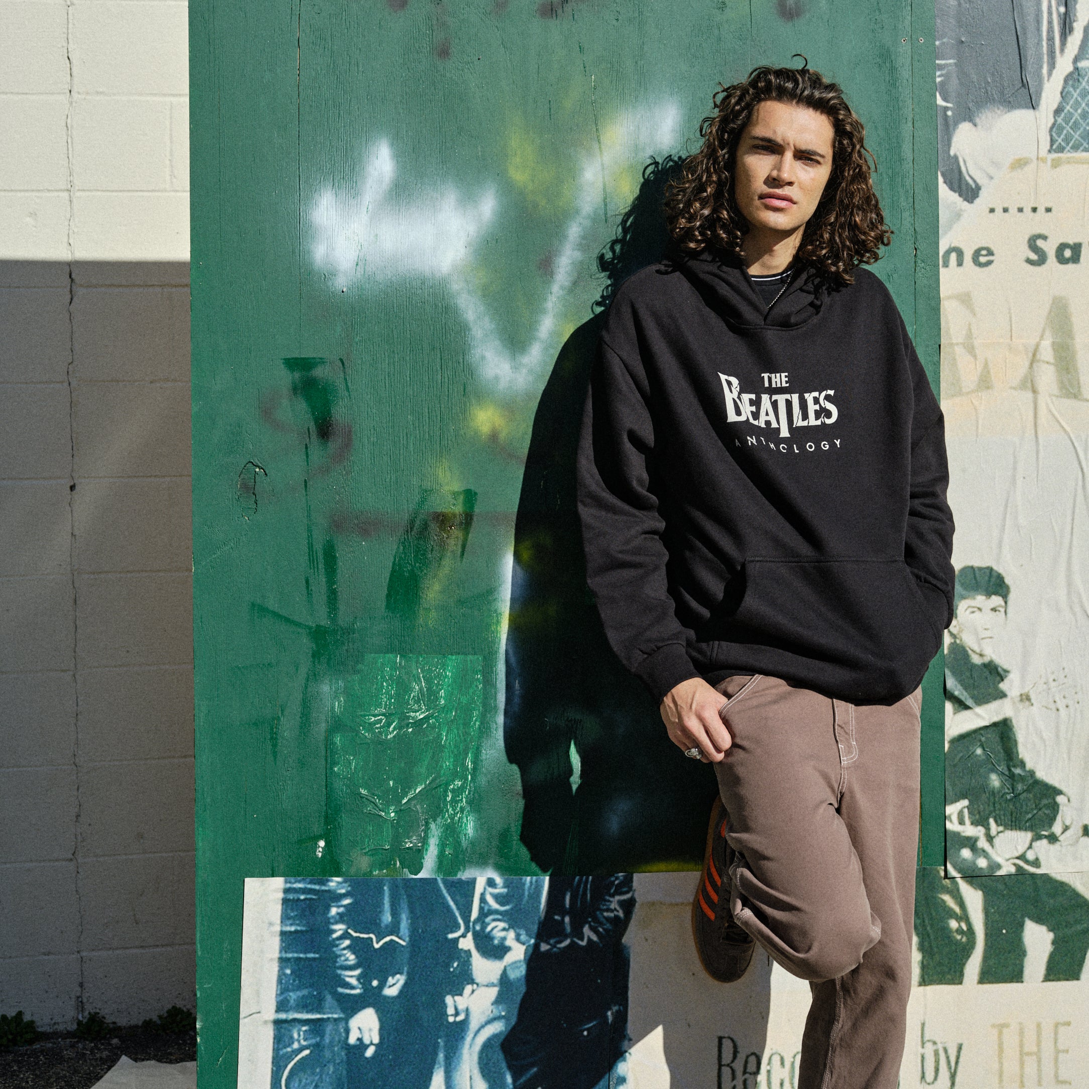 The Beatles - Anthology Black Logo Hoodie